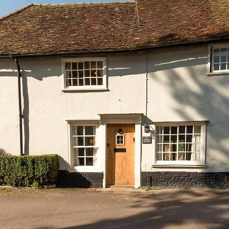 Miller Cottage A Luxury 1550'S Cottage In The Historic Centre Of Saffron Walden Extérieur photo
