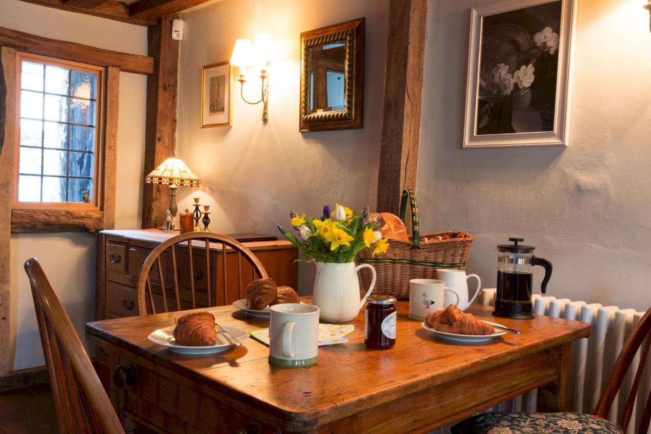 Miller Cottage A Luxury 1550'S Cottage In The Historic Centre Of Saffron Walden Extérieur photo