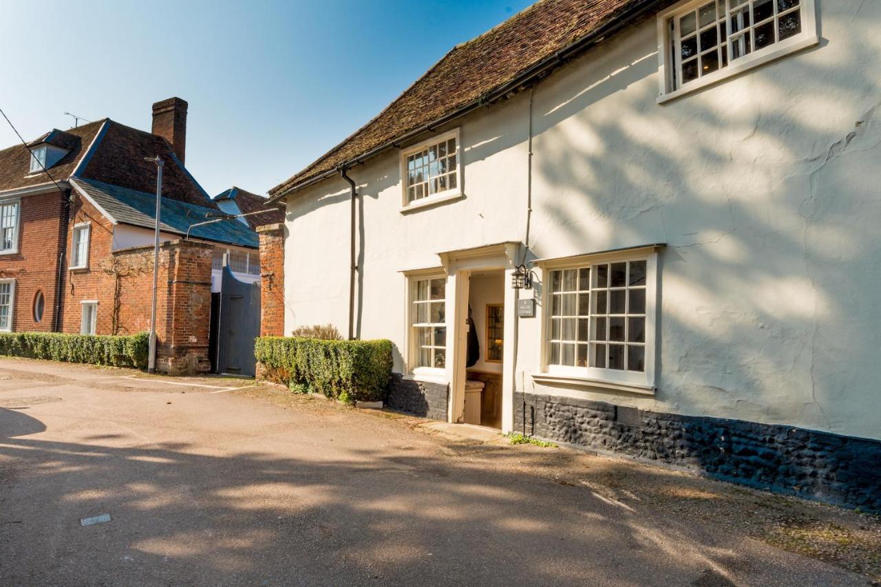Miller Cottage A Luxury 1550'S Cottage In The Historic Centre Of Saffron Walden Extérieur photo